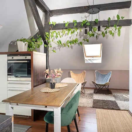 12: Fuer Reisende Durch