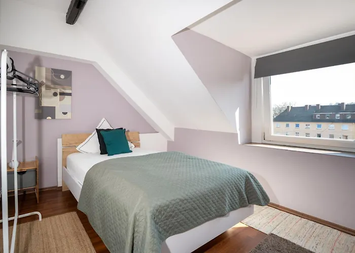 12: Fuer Reisende Durch Lägenhet